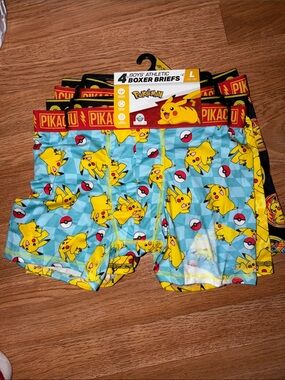 Pokémon Pikachu Boys' Boxer Briefs - 4 size large